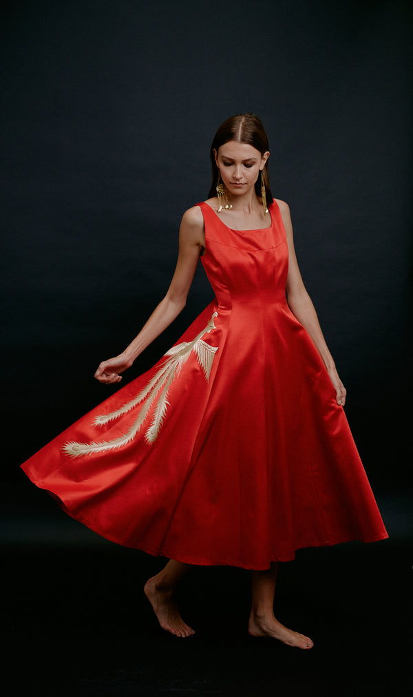 Dazzle in Style: Elevate Your Festive Style with the Ultimate Seasonal Party Dresses