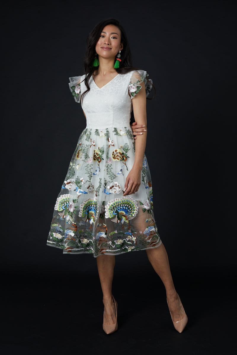 Short-Sleeved QiaoChu Embroidered Peacock Dress